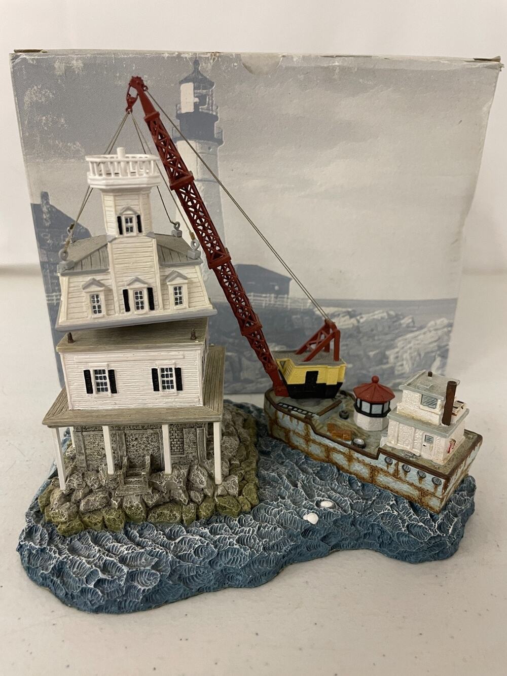 Harbour Lights Lighthouse #262 Long Beach Bar New York Box 2001 w/ Box & COA